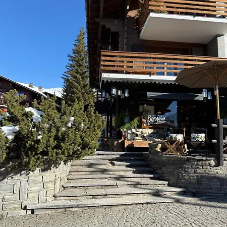 Centre, Valmont Apartment